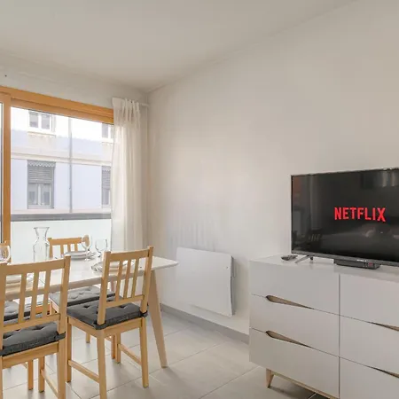 Cosy Avec Parking Proche Brotteaux Lägenhet